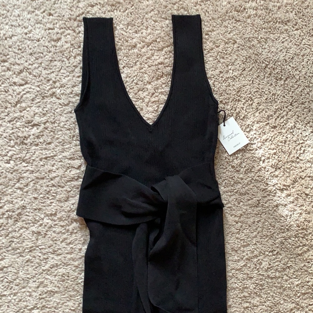🚫SOLD🚫 Tie Sash Knit Dress